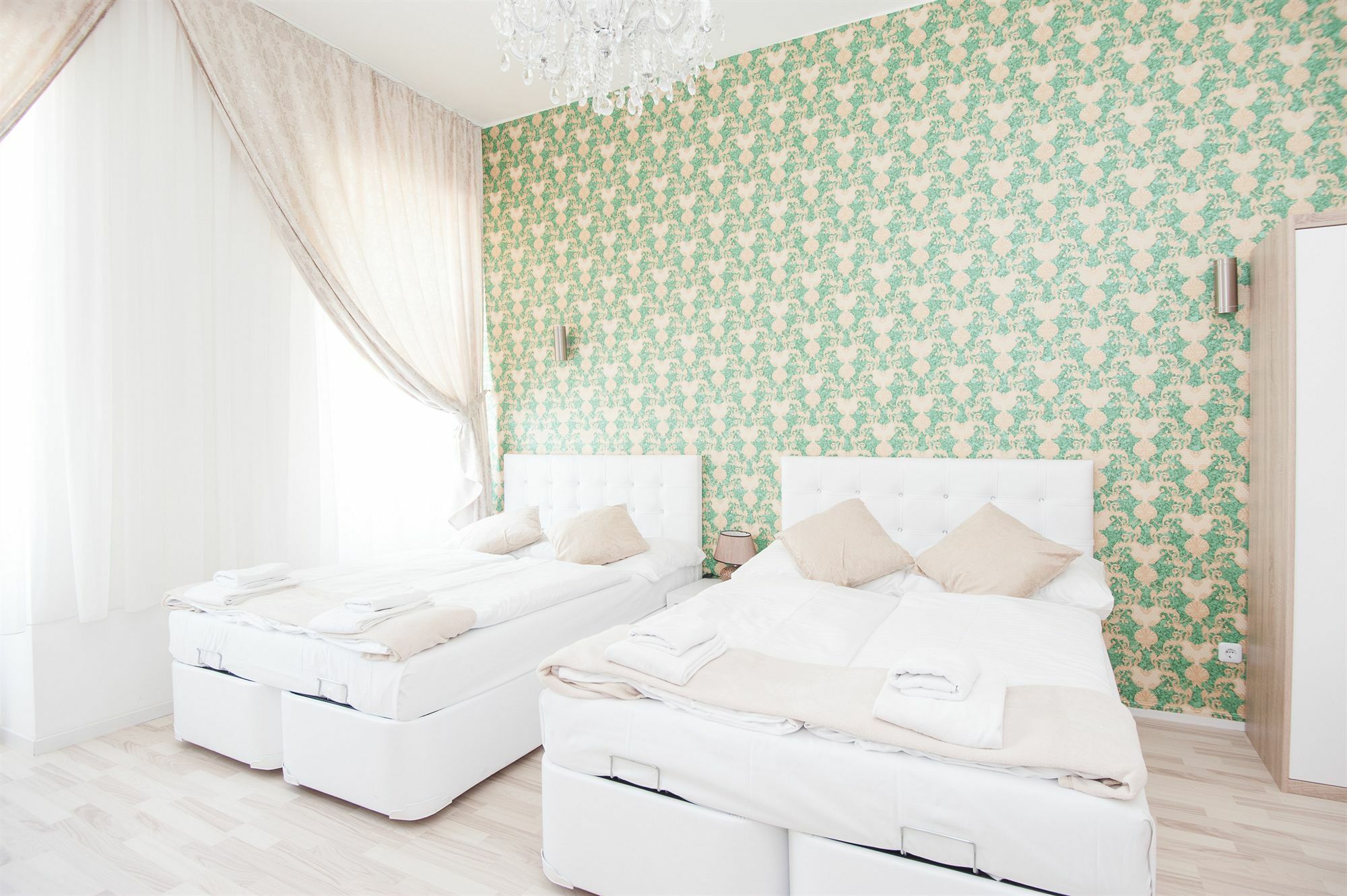 Royal Resort Apartments Westbahnhof Bécs Kültér fotó