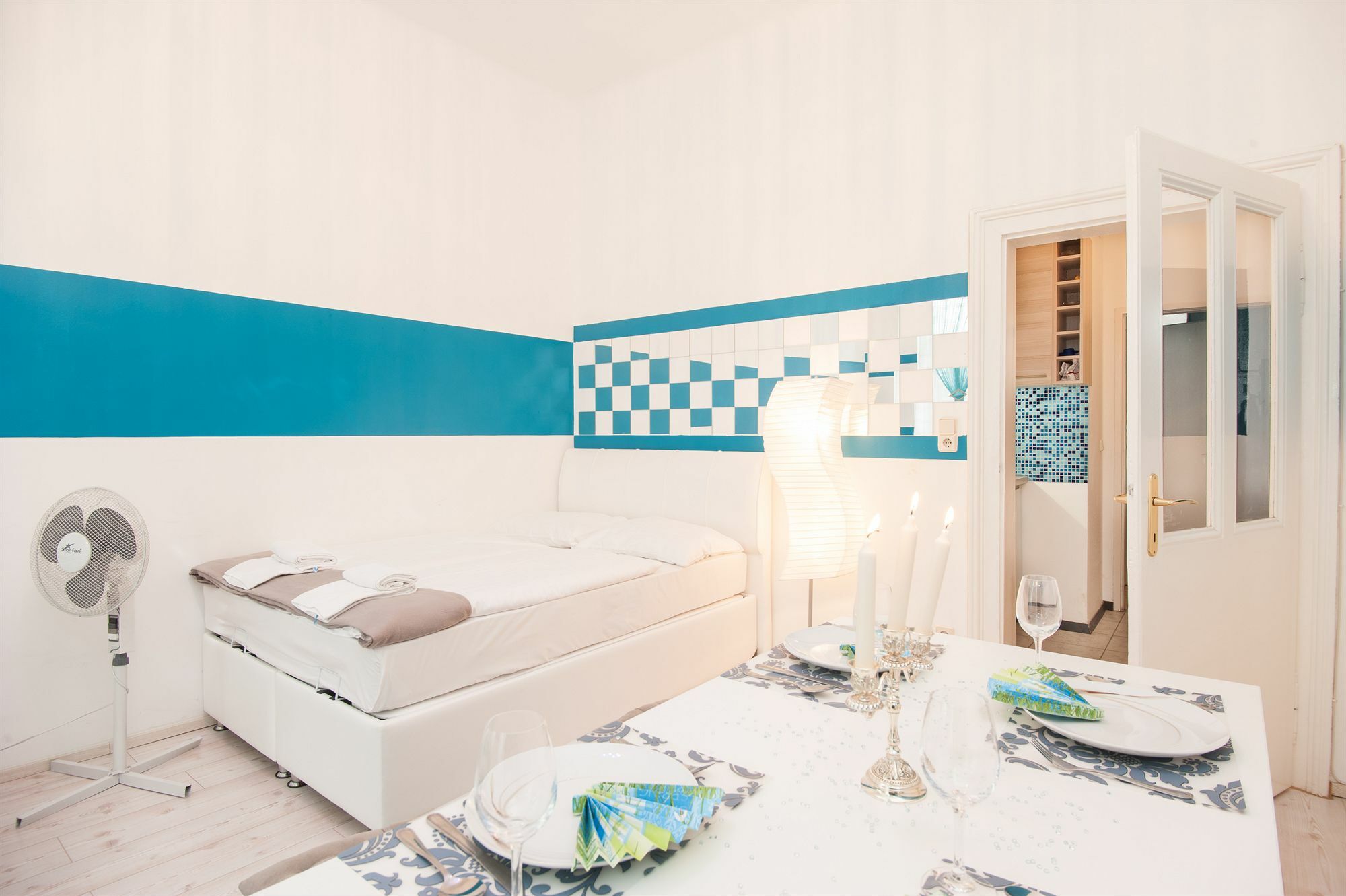 Royal Resort Apartments Westbahnhof Bécs Kültér fotó